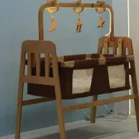 گهواره چوبی ایسان