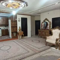 واحد ۹۰متری کارشناسان