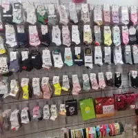 حراج انواع جوراب از جفتی 15 تومن