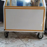 ویترین آلومینیوم