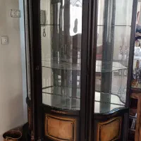بوفه چوبی در حد نو
