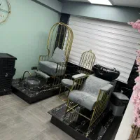 واگذاری تجهیزات سالن آرایشی به دلیل جابجایی|آرایشگاه و سالن‌های زیبایی|تهران, ونک|دیوار