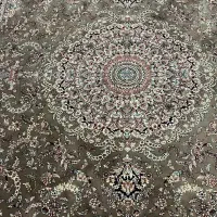 فرش ۷۰۰ شانه