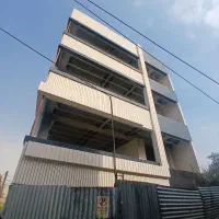 کلنگی-سه-روی-پیلوت-سه-طرف-نور-دو-کله