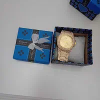 ساعت مچی نگین دار