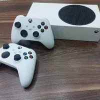 xbox seris sتمیز  همراه دو دسته