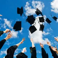 آموزشگاه تحصیلی و دکترای با استعلام