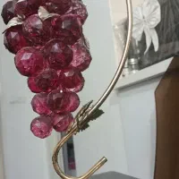 تخت خواب ومقداری اساس خونه