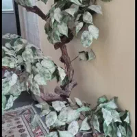 گل مصنوعی شیک با گلدان