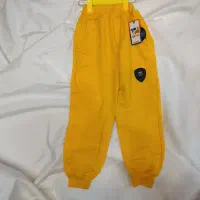 شلوار بچه گانه حراج شد.