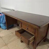 میز چوبی