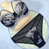 لباس زنانه|لباس|زابل, |دیوار