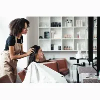 خدمات آرایشی با قیمت منصفانه