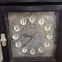 ساعت چوبی پاندول دار