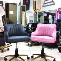 آینه دفرمه و یونیت جک دار|آرایشگاه و سالن‌های زیبایی|کرمان, |دیوار