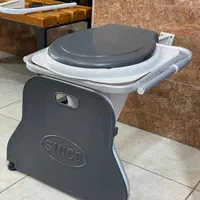 توالت فرنگی سیار دیواری تاشو آلومینیوم با قیف تاشو|لوازم سرویس بهداشتی|مشکین‌دشت, |دیوار