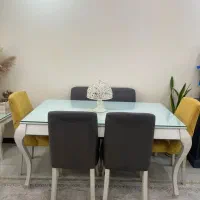 میزناهار خوری ۶ نفره
