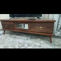 میز تلویزیون در حد نو