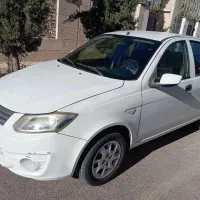 ساینا سفید مدل 99|خودرو سواری و وانت|شیراز, شهرک گلدشت حافظ‎|دیوار