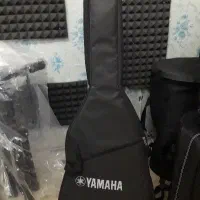 گیتار دیاموند به همراه پایه|گیتار، بیس، امپلیفایر|ری, شهید غیوری (ابن باویه)|دیوار