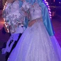 لباس عقدرنگ‌ فیروزی