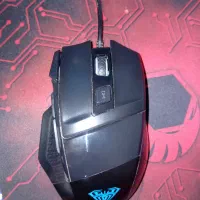 موس و موس پد aula و orzly