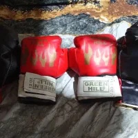 تخت دوطبقه و بوکس