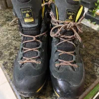 کفش کوهنوردی زمستانی لاوان