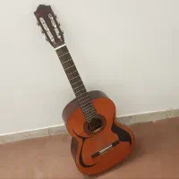 گیتار c40 اصل ساخت اندونزی همراه کاور چرم