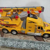 ماشین اسباب بازی