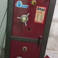 گاو صندوق دو طبقه