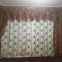 پرده با یالان و کتیبه