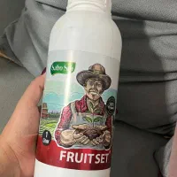 کود گیاهی فروت ست شامل۱۴عنصر