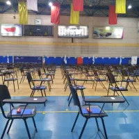 صندلی اموزشی دانش اموزی دانشجوی دسته دار ازمون تست