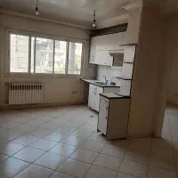 50متری/پارکینگ/آسانسور/نورگیر عالی