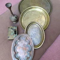 لوستر و وسایل عتیقه