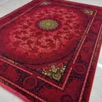فرش ۷۰۰ شانه تمام آکرلیک زمینه قرمز