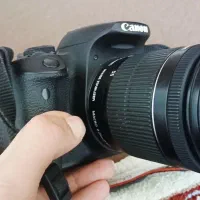 Canon 700d (Kiss X7i) 18-55 به همراه رم ۶۴ گیگ|دوربین عکاسی و فیلم‌برداری|قم, شهید رجایی|دیوار