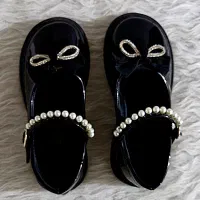 کفش کودک و نوجوان