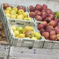 کاردرمیوه فروشی