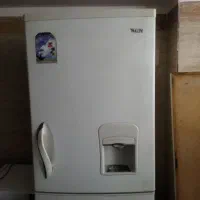 یخچال آیسان