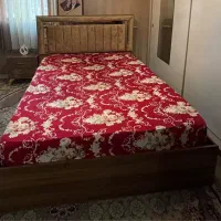 تخت دو نفره