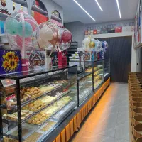 اجاره مغازه شیرینی فروشی با وسایل