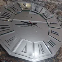 ساعت آینه ای سالم