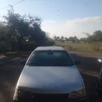 پژو مدل ۸۵ بیمه ۷ ما شاسی ها پلم هستن دور رنگ