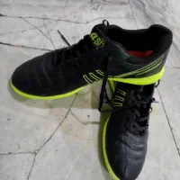 کفش سالنی نو‌ ی‌ نو