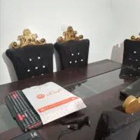 میز ناهار خوری ۶ نفره به همراه بوفه بزرگ