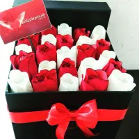 باکس گل هدیه روز مادر و روز زن