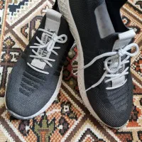 کفش اسپورت، مجلسی و نیم بوت/روسری و شال/شلوار جین