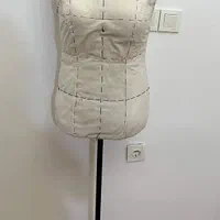 دو عدد مانکن سوزن خور با پایه سایز 36 و 40